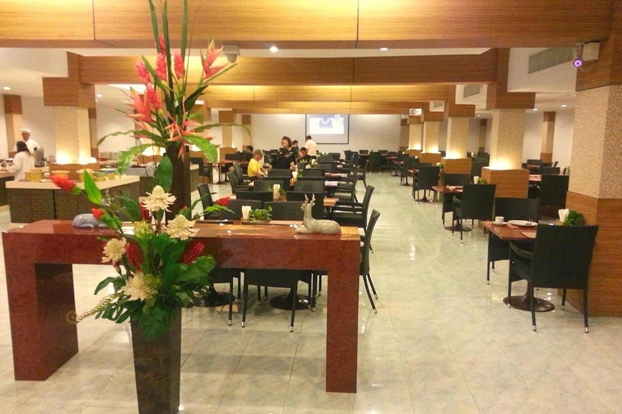 Suncity Hotel パッタヤー エクステリア 写真