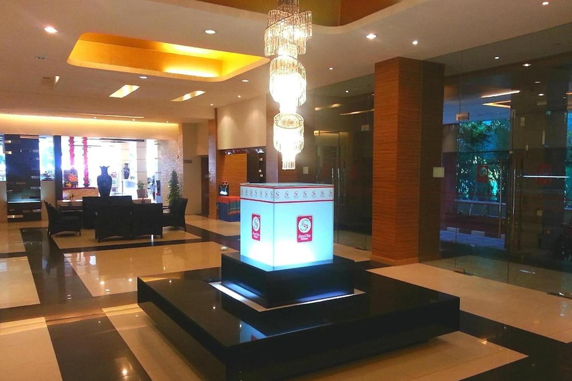 Suncity Hotel パッタヤー エクステリア 写真