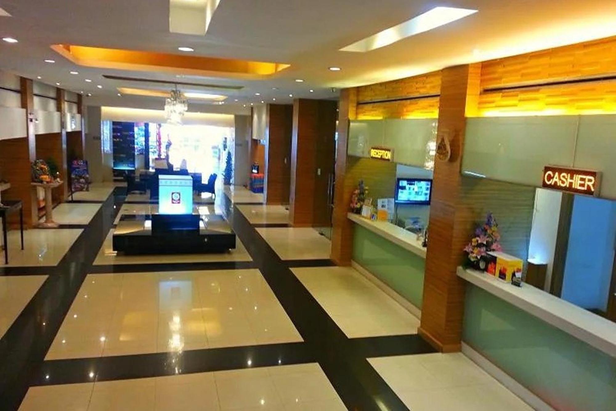 Suncity Hotel パッタヤー エクステリア 写真